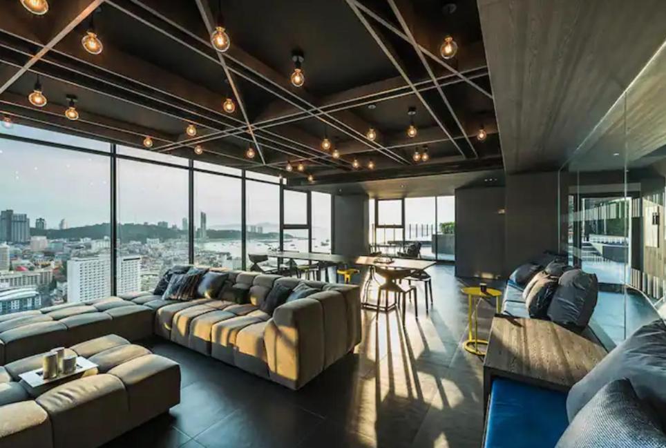 The Base Central Pattaya 2Bed King&Queen Sky Seaview & Infinity Pool Екстериор снимка