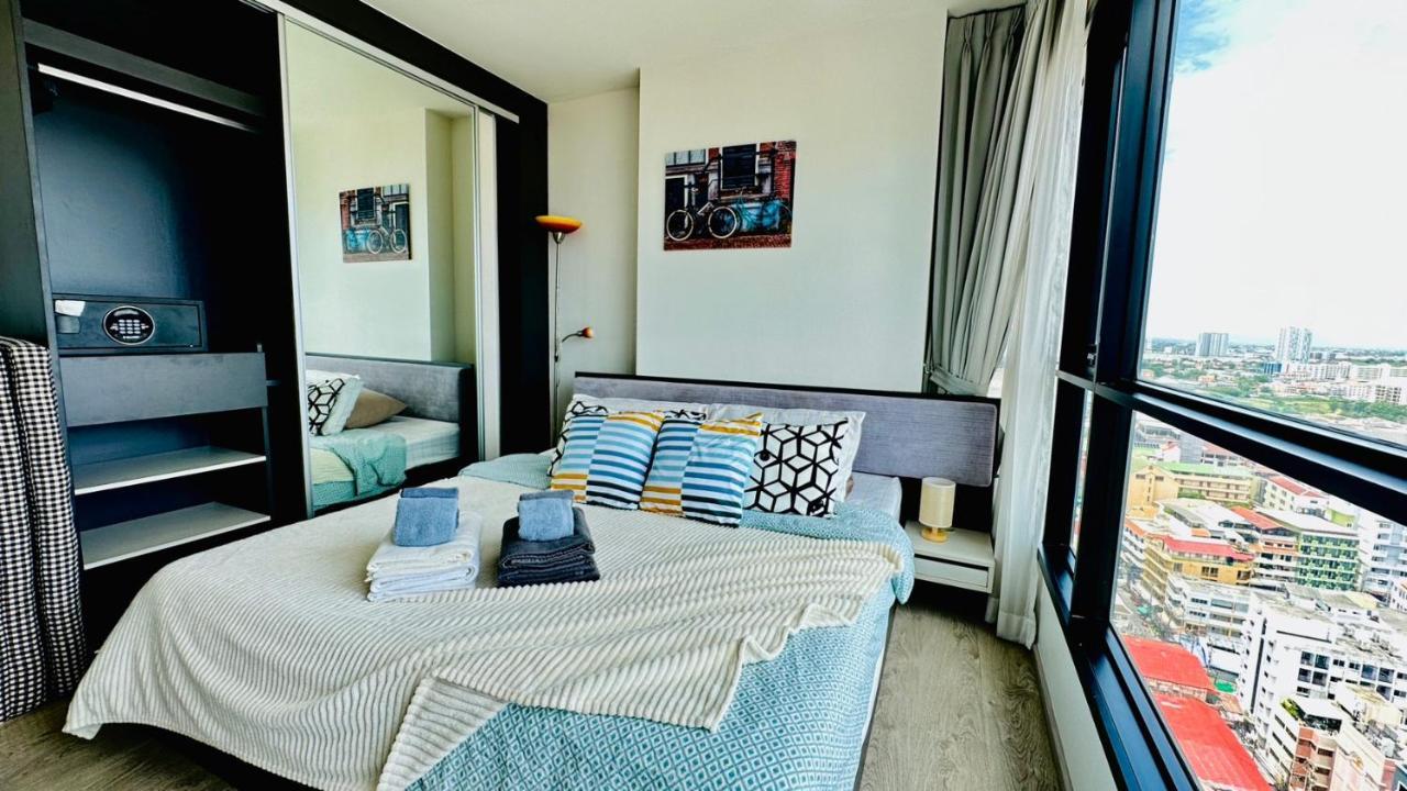 The Base Central Pattaya 2Bed King&Queen Sky Seaview & Infinity Pool Екстериор снимка