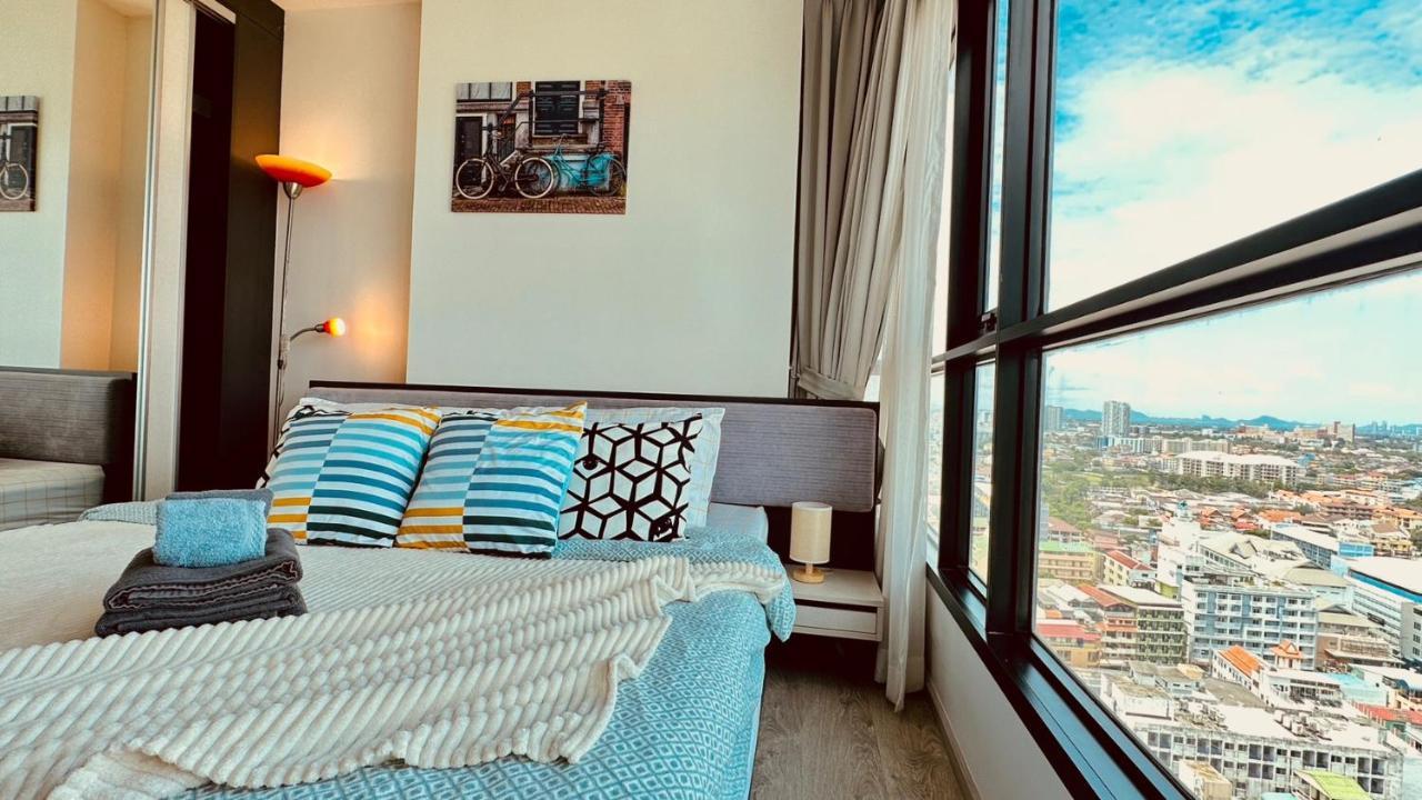 The Base Central Pattaya 2Bed King&Queen Sky Seaview & Infinity Pool Екстериор снимка